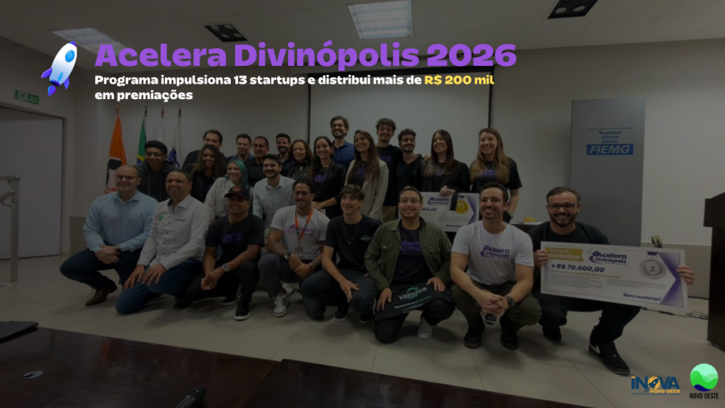 Vencedores do Acelera Divinópolis durante a premiação das startups participantes.